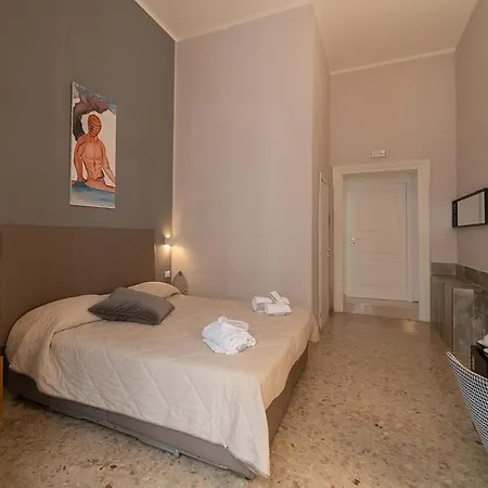 Pc Boutique H Loggia, By Clapa Group 3* Napoli