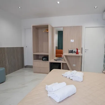 Pc Boutique H Loggia, By Clapa Group 3*