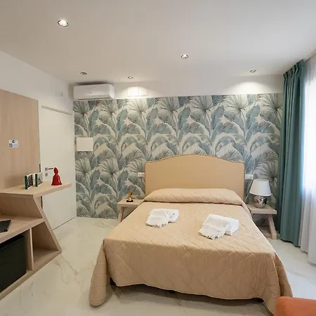 Guest house Pc Boutique H Loggia, By Clapa Group 2*