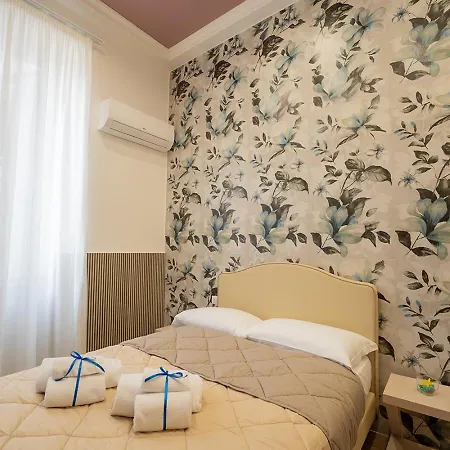 Pc Boutique H Loggia, By Clapa Group 게스트하우스 나폴리