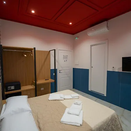Pc Boutique H Loggia, By Clapa Group Pensión 2*